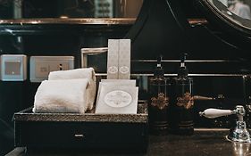 Hotel Muse Bangkok Langsuan - MGallery - SHA PLUS Certified